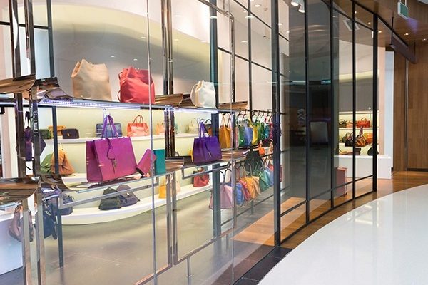 glass-shop-front glass-shop-front